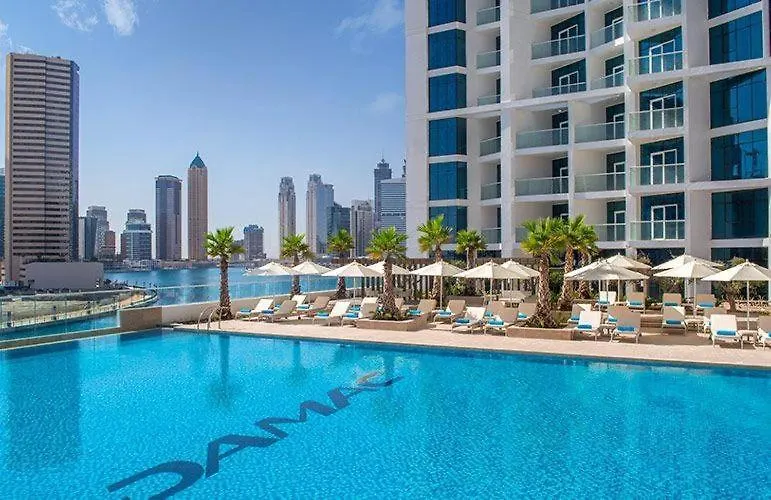 Modern Delux 1 Bed With Canal And Burj Khalifa View Apartment Dubai